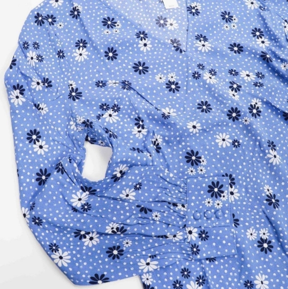 Talbots New with tags $89 Daisy sweet long sleeve NWT - Picture 8 of 8